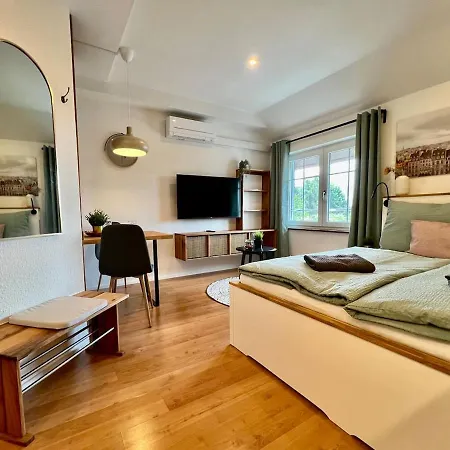 Stilvolles Mikroapartment In Goldscheuer - 1a דירה Kehl