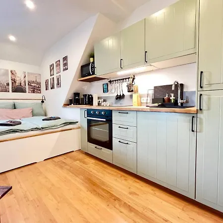 Stilvolles Mikroapartment In Goldscheuer - 1a דירה
